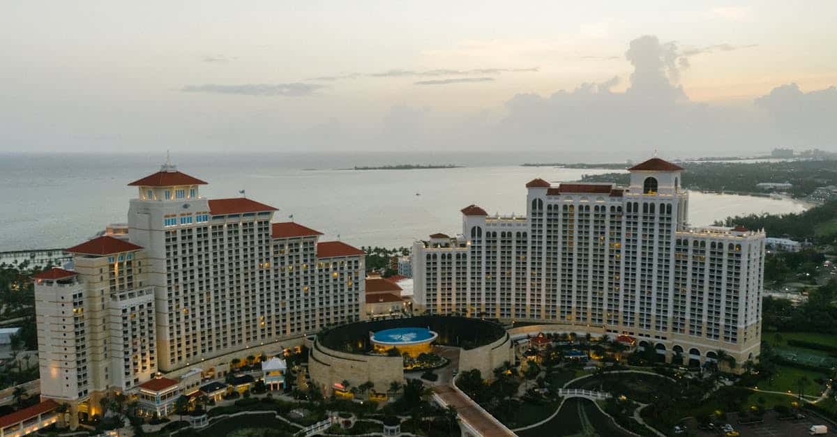 grand-hyatt-baha-mar-resort-hotel-on-the-coast-of-nassau